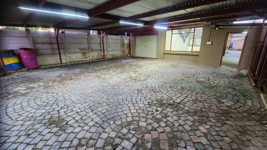 To Let 3 Bedroom Property for Rent in Fleurdal Free State